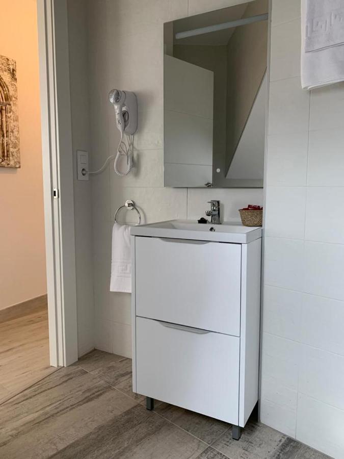 Apartamento Los Arcos Llanes Exteriör bild