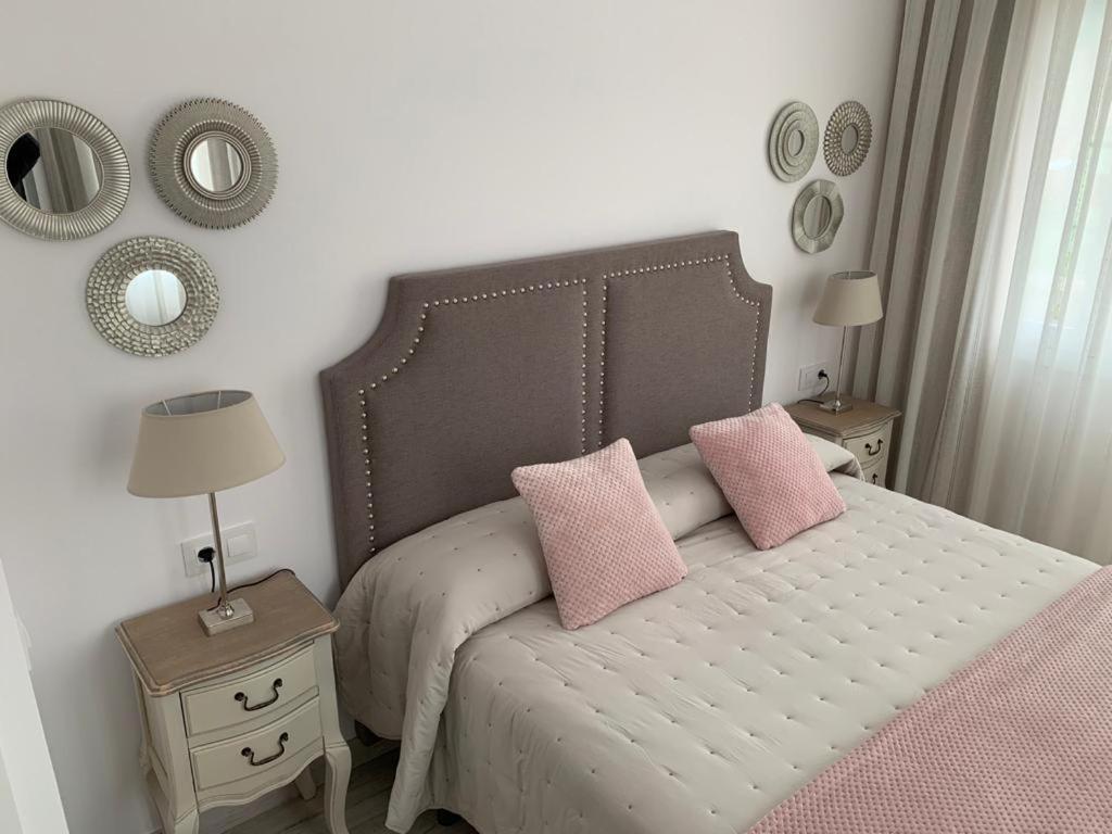 Apartamento Los Arcos Llanes Exteriör bild