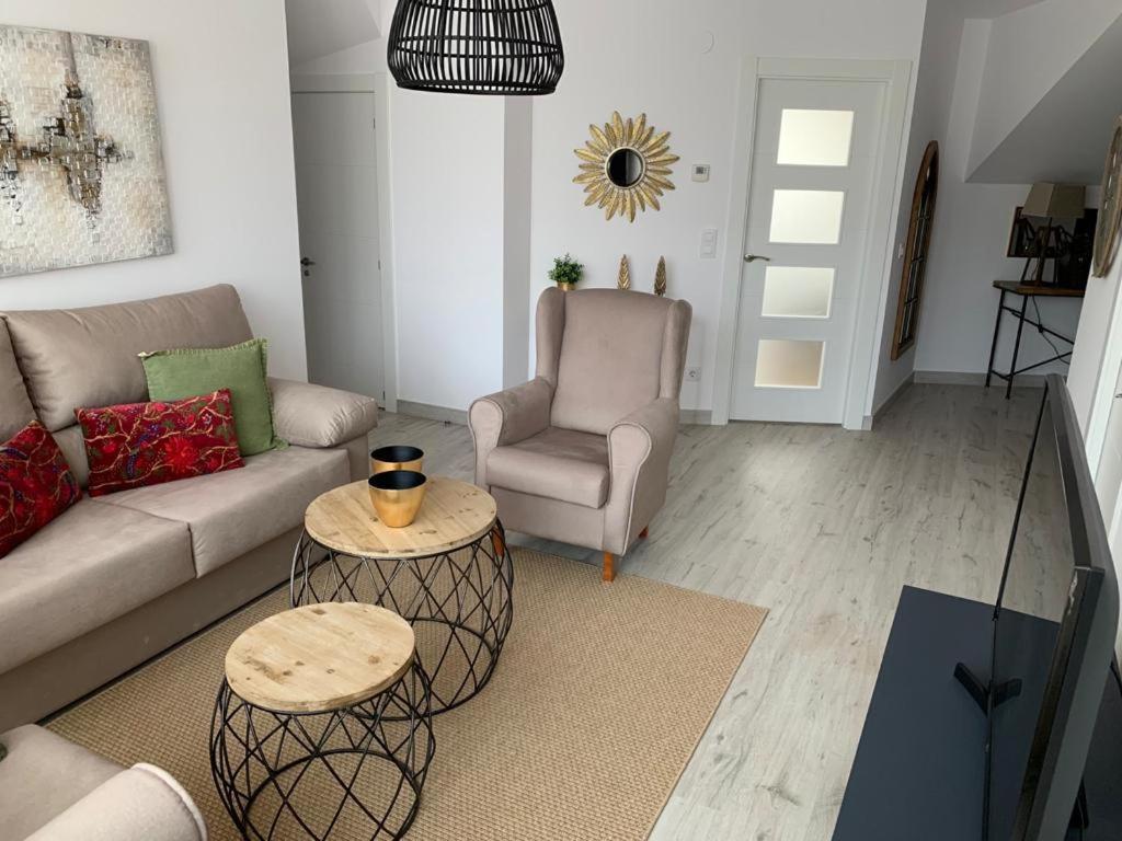 Apartamento Los Arcos Llanes Exteriör bild