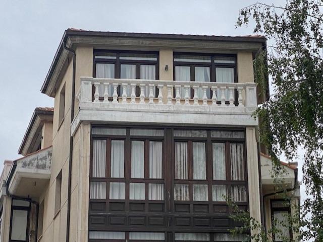 Apartamento Los Arcos Llanes Exteriör bild